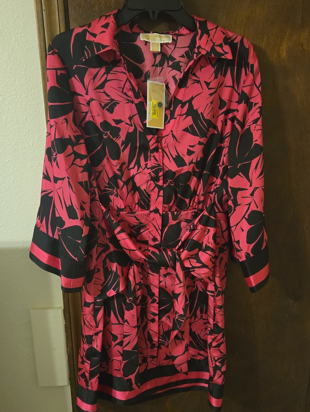 Michael Kors Hot Pink and Black Floral Shirt Dress Robe